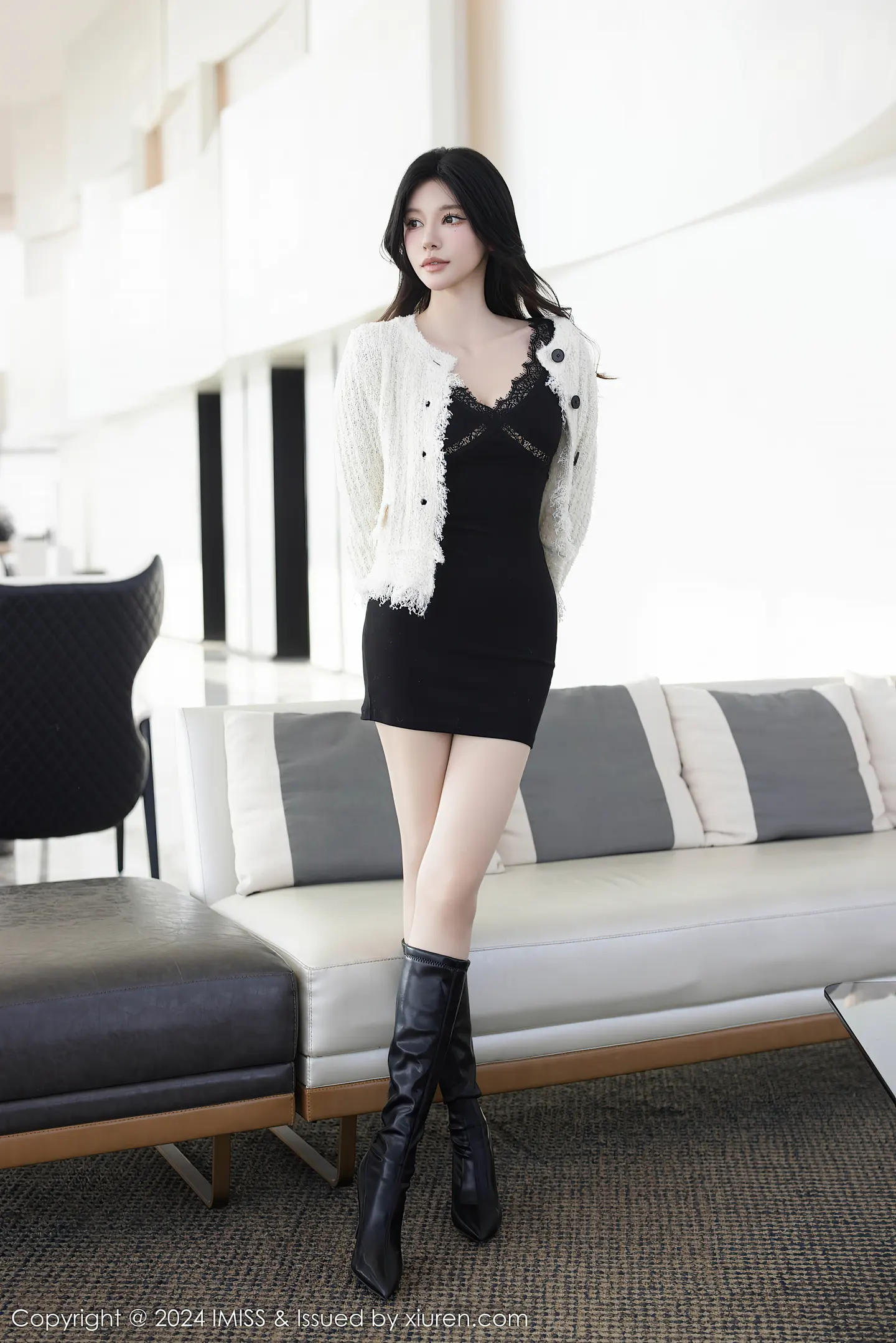 图片[6]-[IMISS爱蜜社]Vol.780 模特泥鳅鳅性感黑色蕾丝连衣短裙配超薄肉丝秀曼妙身姿诱惑写真51P-秀人网官方网站